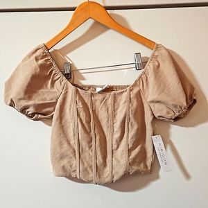 NWT, Crop top sz XS